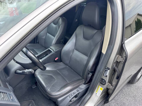 2011 Volvo XC60 3.2