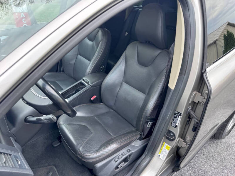 2011 Volvo XC60 3.2