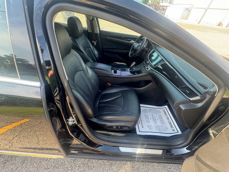 2017 Buick LaCrosse Essence