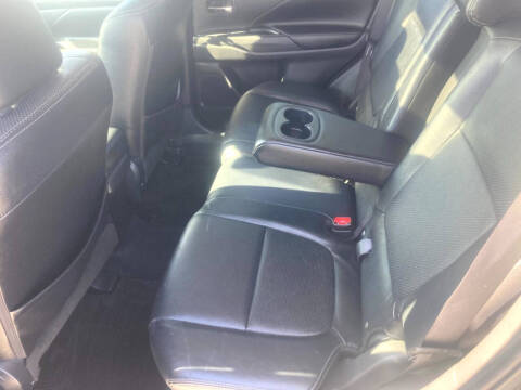 2016 Mitsubishi Outlander SEL