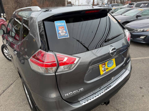 2015 Nissan Rogue SV