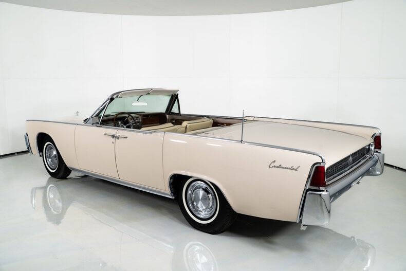 1962 Lincoln Continental