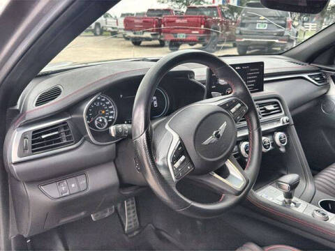 2023 Genesis G70
