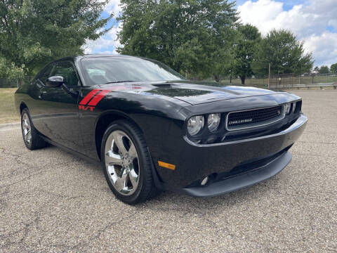 2014 Dodge Challenger R/T Plus