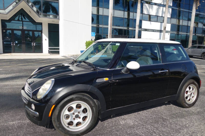 2002 MINI Cooper for sale at SR Motorsport in Pompano Beach FL