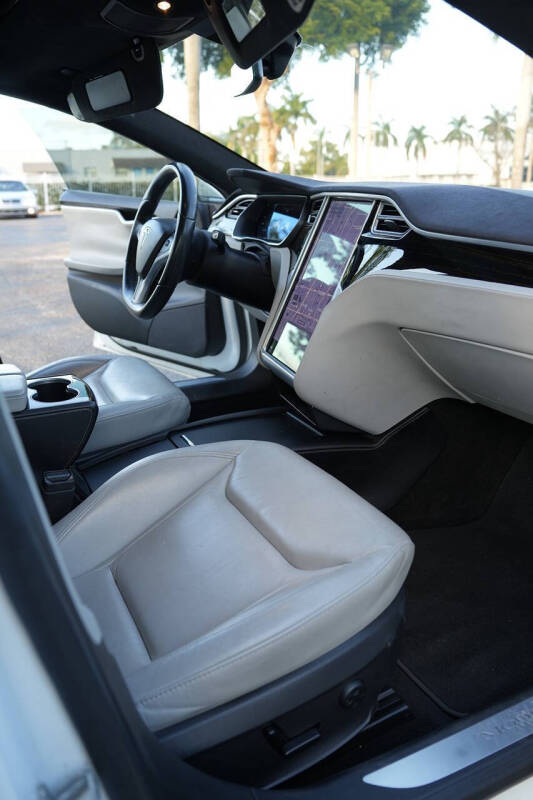 2016 Tesla Model S 75