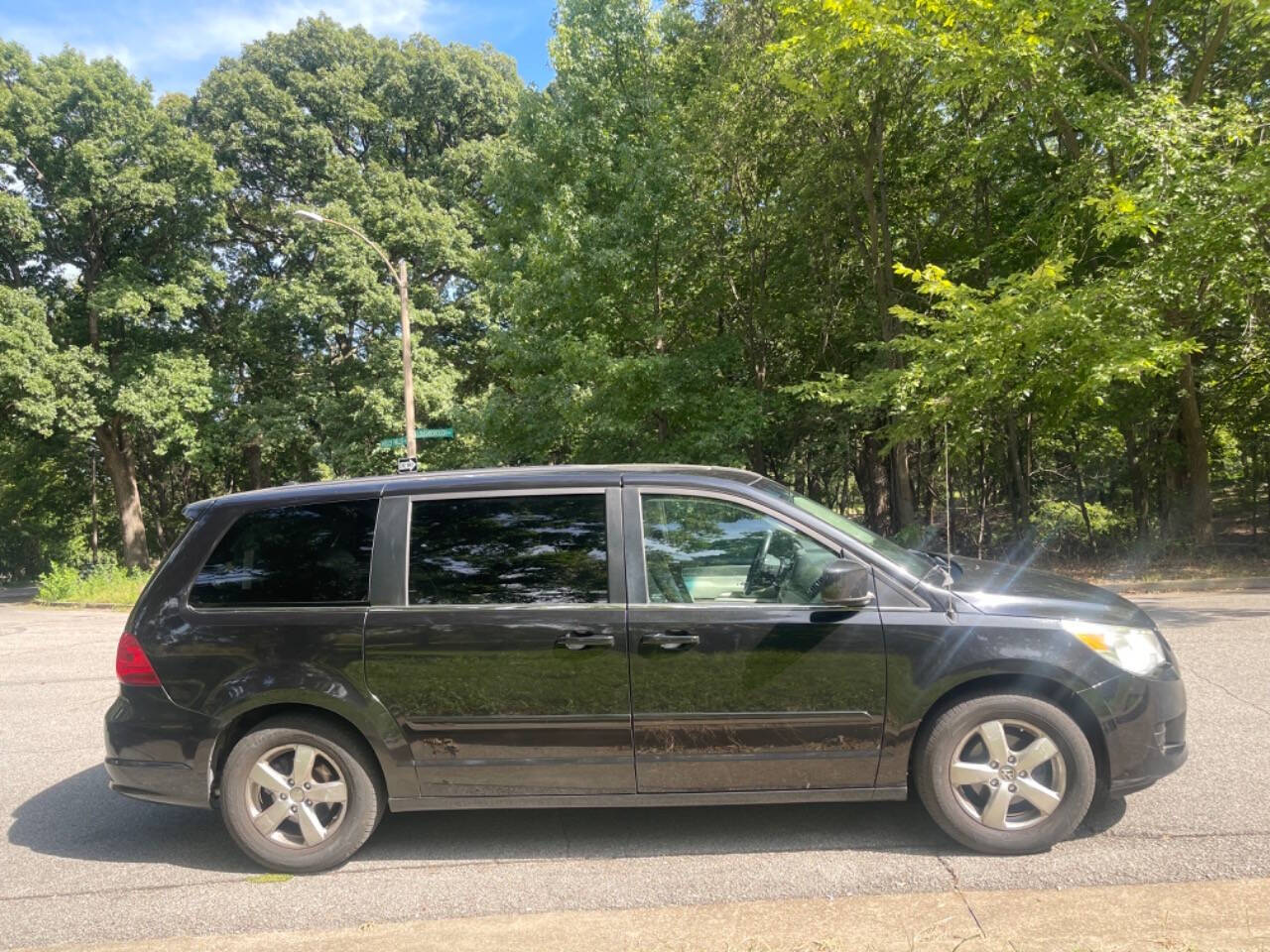 2010 Volkswagen Routan for sale at Tower Grove Auto in Saint Louis, MO