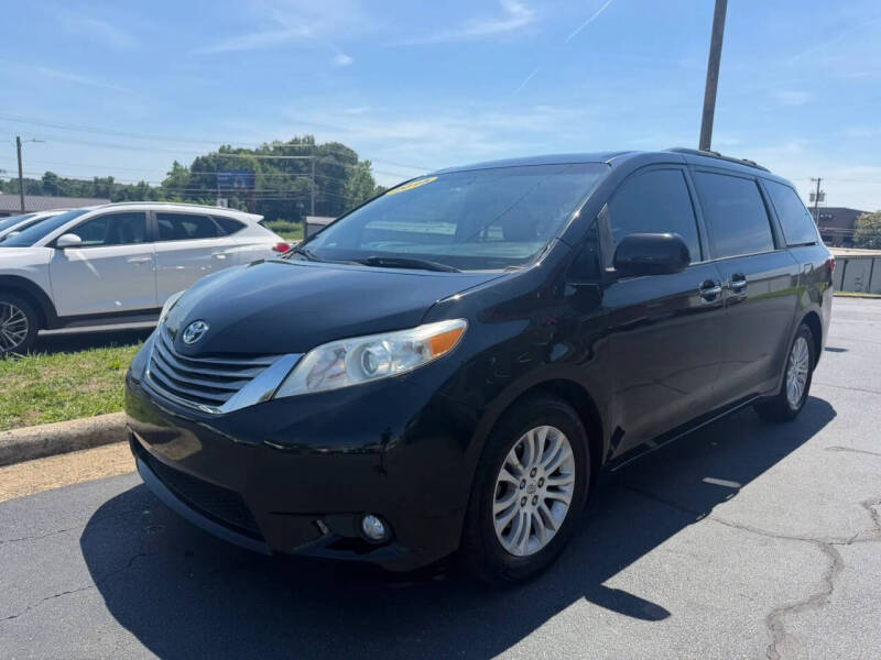 2015 Toyota Sienna