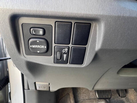 2011 Toyota Prius Two