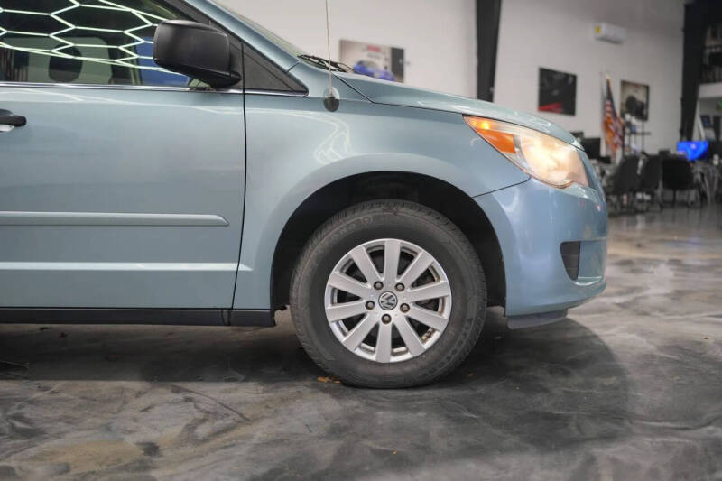 2009 Volkswagen Routan