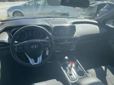 2019 Hyundai Santa Fe SE 2.4L