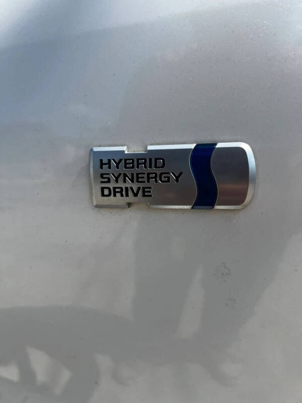 2014 Toyota Prius v