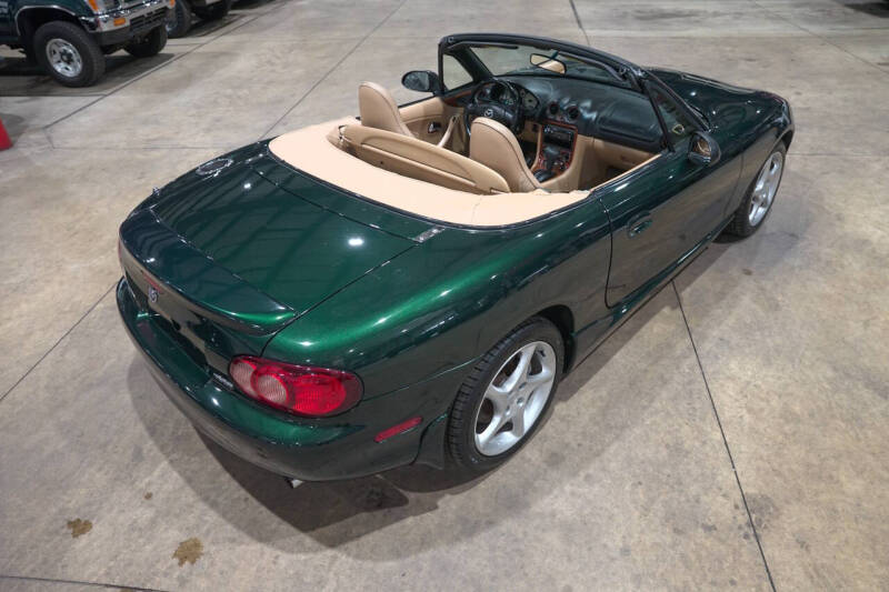 2002 Mazda MX-5 Miata LS