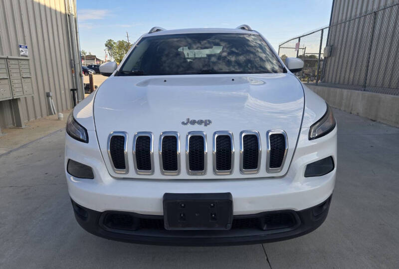 2017 Jeep Cherokee Latitude photo 5