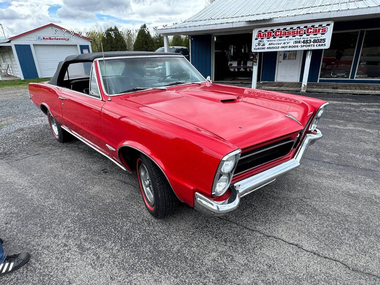 1965 Pontiac GTO 15