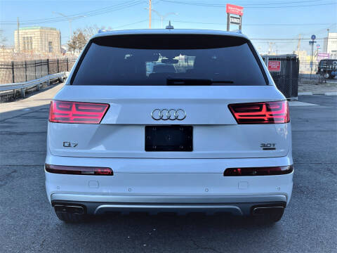 2017 Audi Q7 3.0T quattro Premium Plus