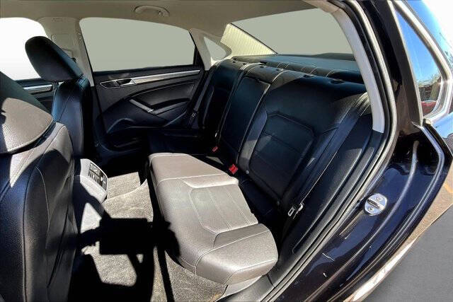 2017 Volkswagen Passat 1.8T SE