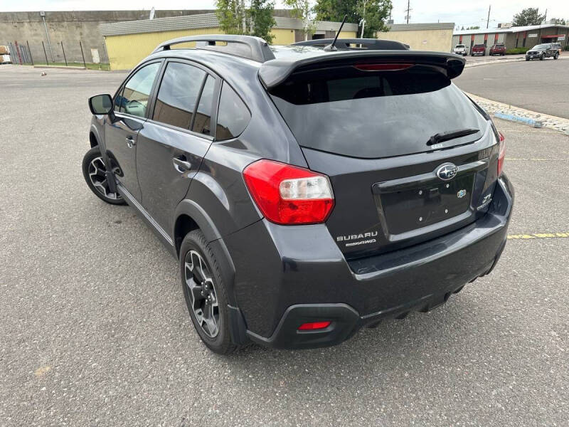 Image 4 of 2013 Subaru XV Crosstrek 2.0i Limited