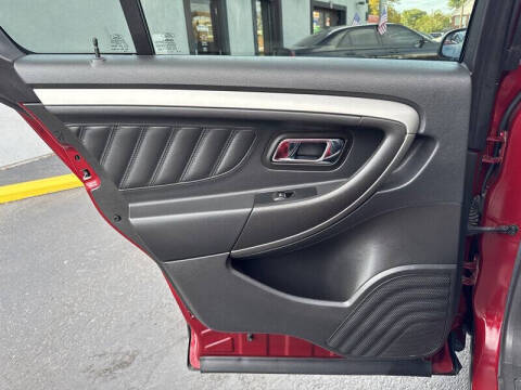 2016 Ford Taurus SEL