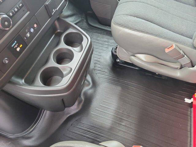 2024 GMC Savana 2500