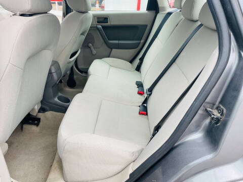 2011 Ford Focus S