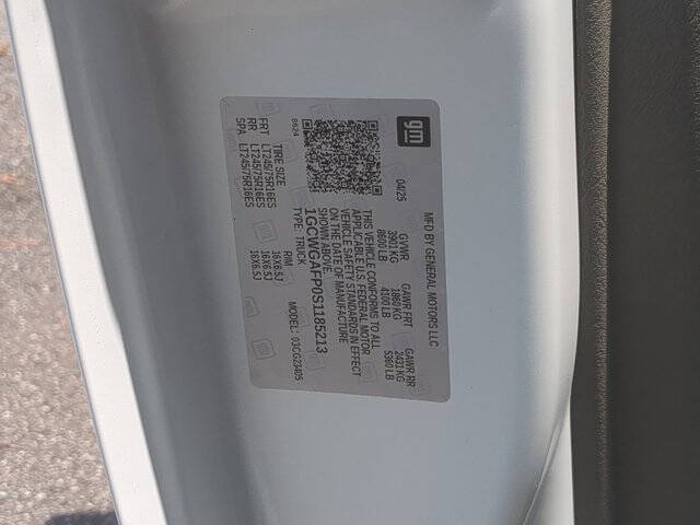 2025 Chevrolet Express 2500