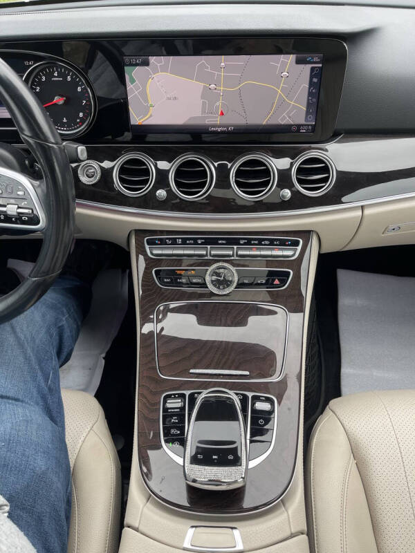 2019 Mercedes-Benz E-Class E 300
