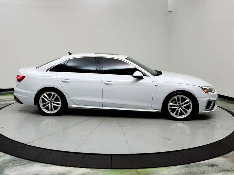 2022 Audi A4 quattro S line Prem Plus 45 TFSI