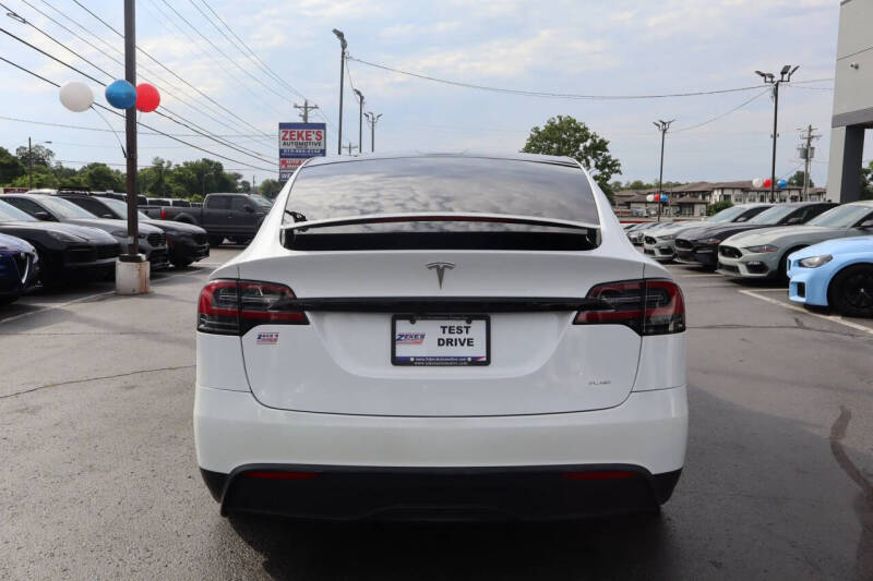 2022 Tesla Model X Plaid