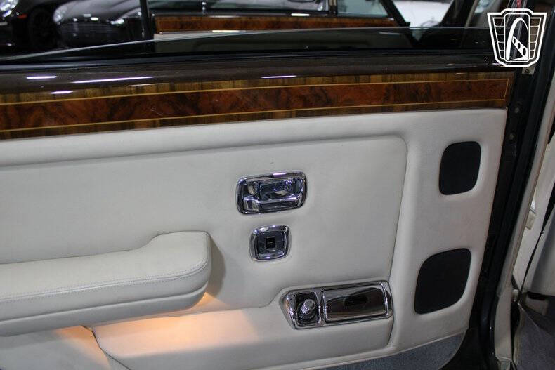 1990 Rolls-Royce Silver Spur