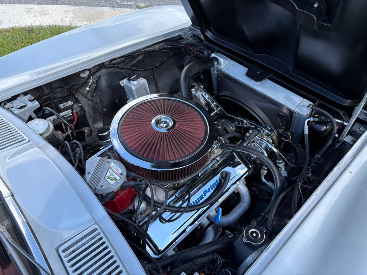 1965 Chevrolet Corvette 39