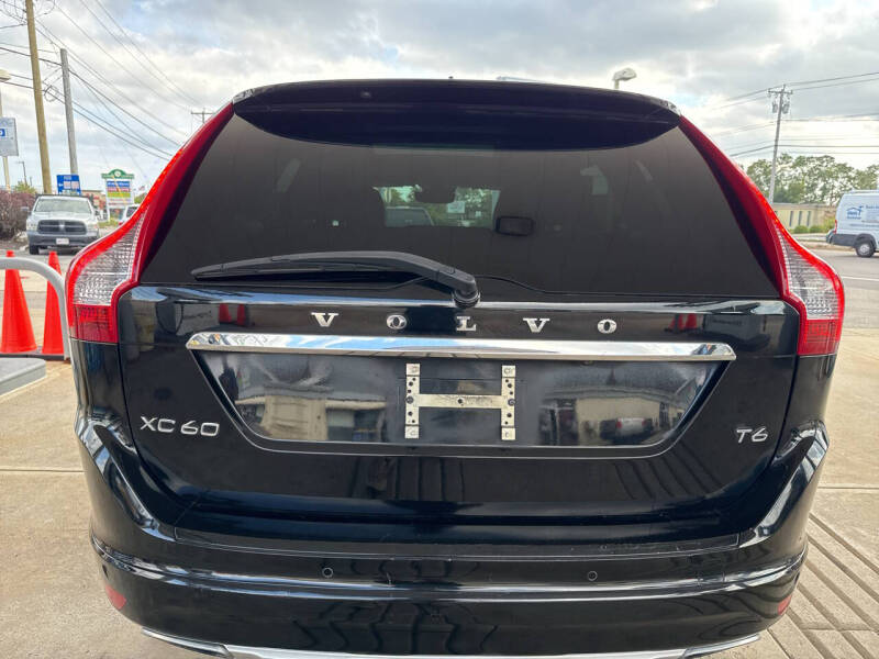 2015 Volvo XC60 T6 Drive-E