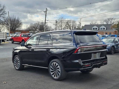 2025 Lincoln Navigator Black Label