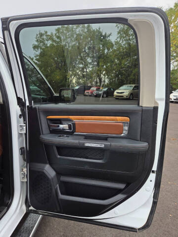 2016 RAM 1500 Laramie Longhorn