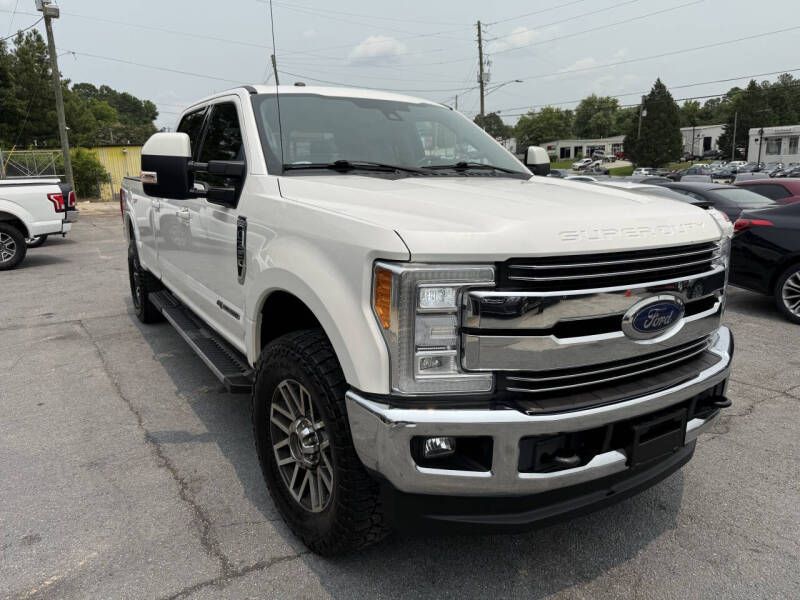2017 Ford F-350 Super Duty Lariat