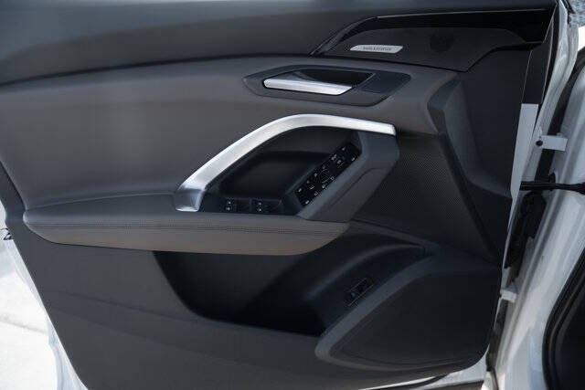 2025 Audi Q5 quattro Premium Plus TFSI