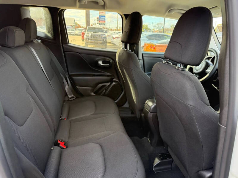 2023 Jeep Renegade Latitude