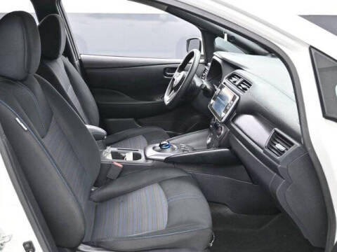 2023 Nissan LEAF S