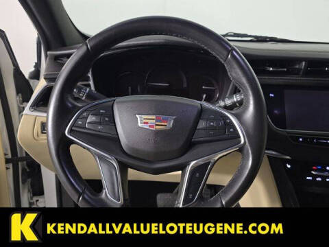 2017 Cadillac XT5