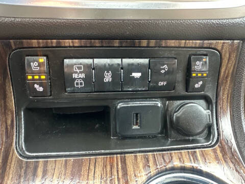 2016 GMC Acadia Denali