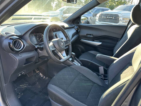 2019 Nissan Kicks SV