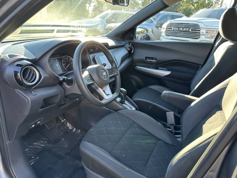 2019 Nissan Kicks SV