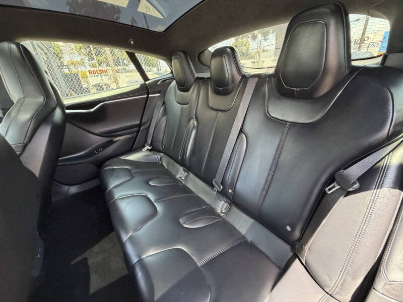 2016 Tesla Model S 75D