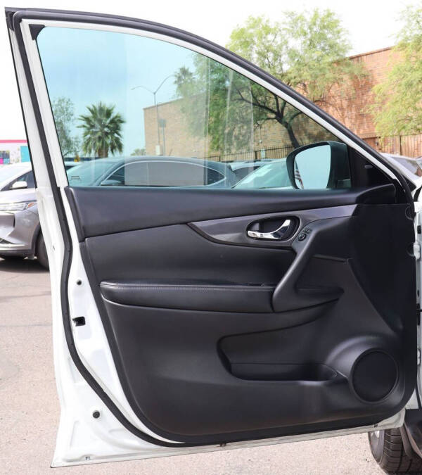 2018 Nissan Rogue S