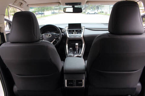 2017 Lexus NX 200t