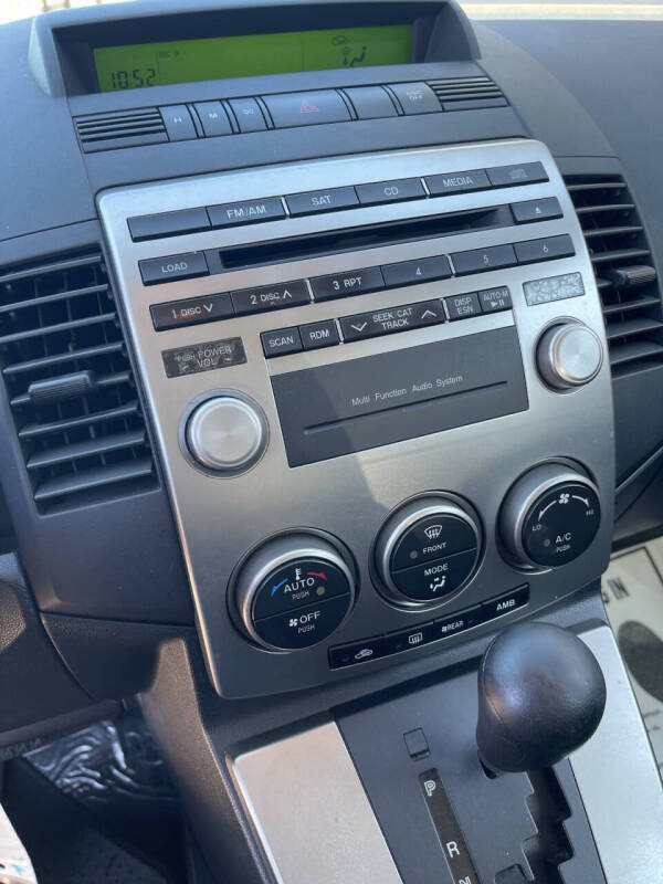 2010 Mazda MAZDA5 Sport