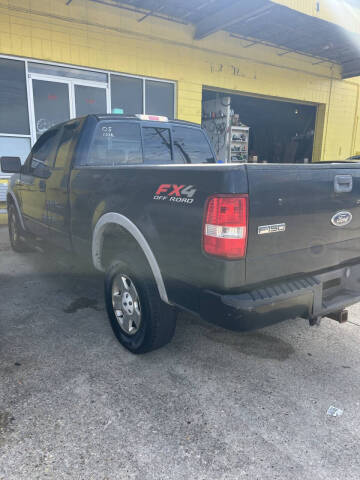 2005 Ford F-150 FX4