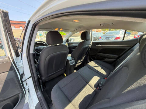 2019 Hyundai Elantra SEL