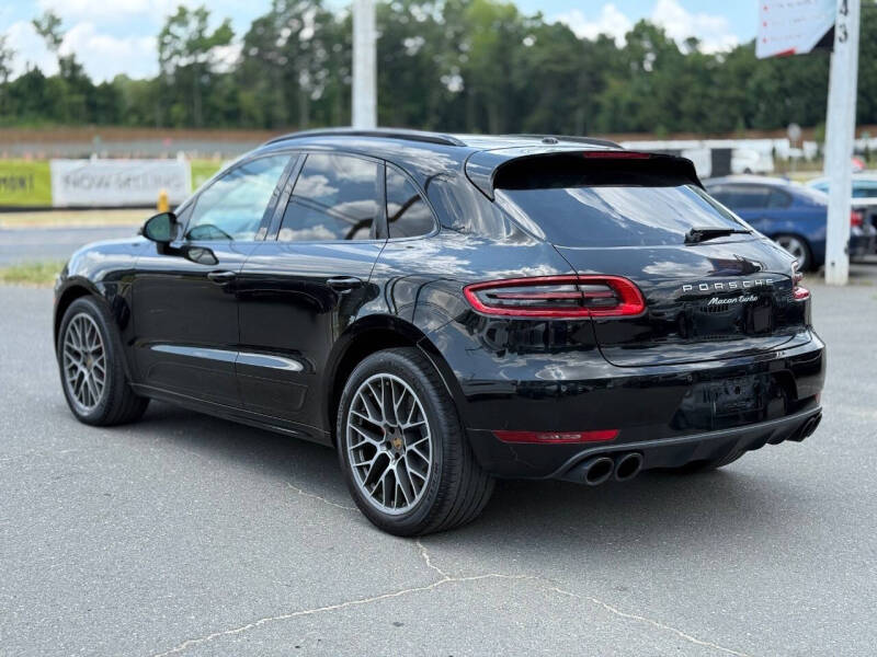 2015 Porsche Macan Turbo