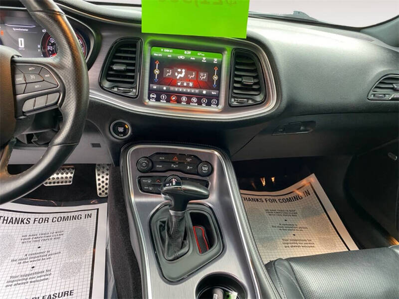 2018 Dodge Challenger SXT